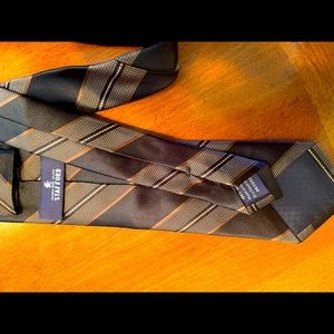 Stanford 100% silk Men’s Tie